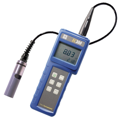 美国YSI EC300型 盐度 电导和温度测量仪